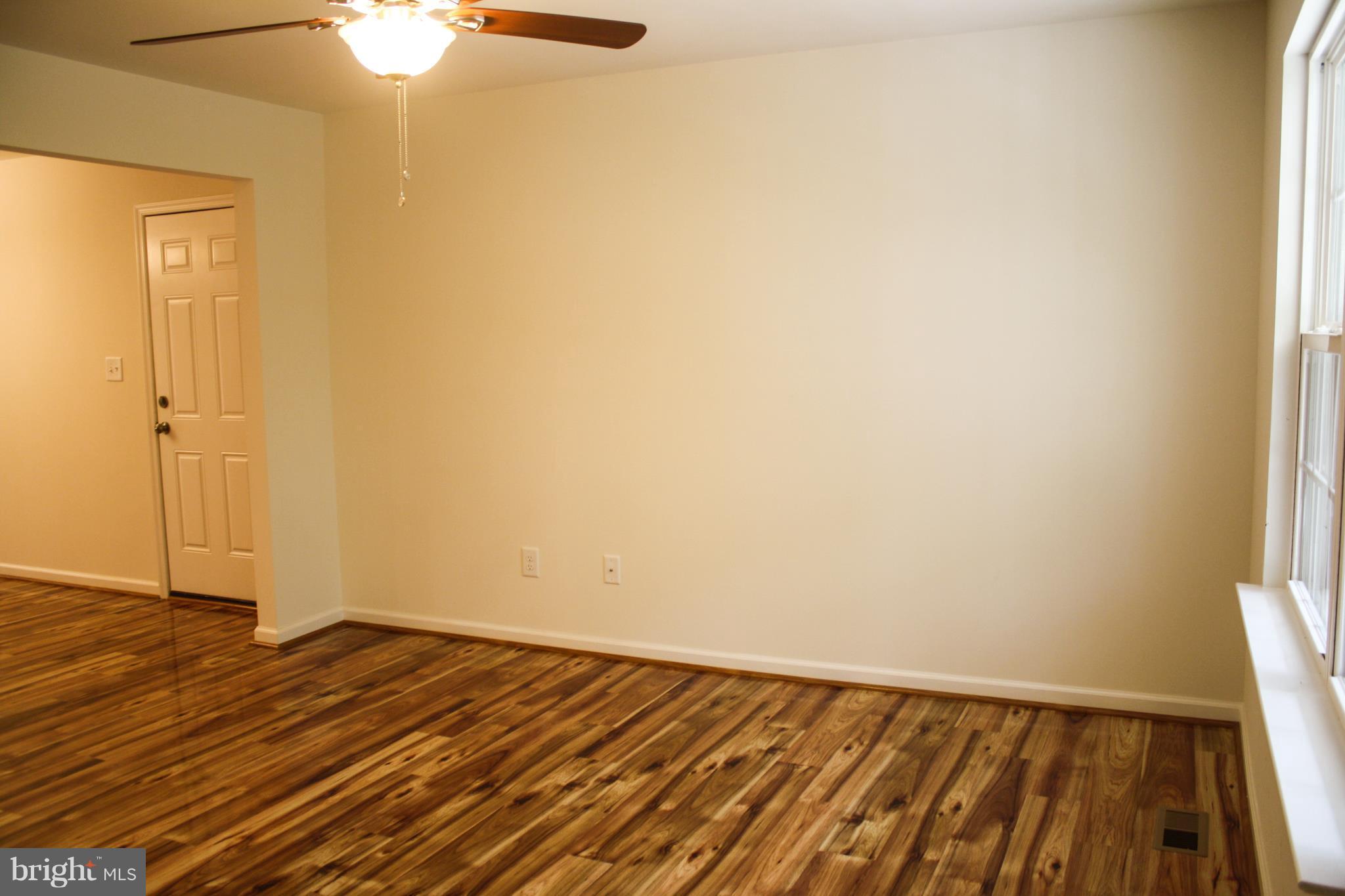 Cedar Ridge Road Rapidan, VA 22733 - Photo 9 of 25 Living Room