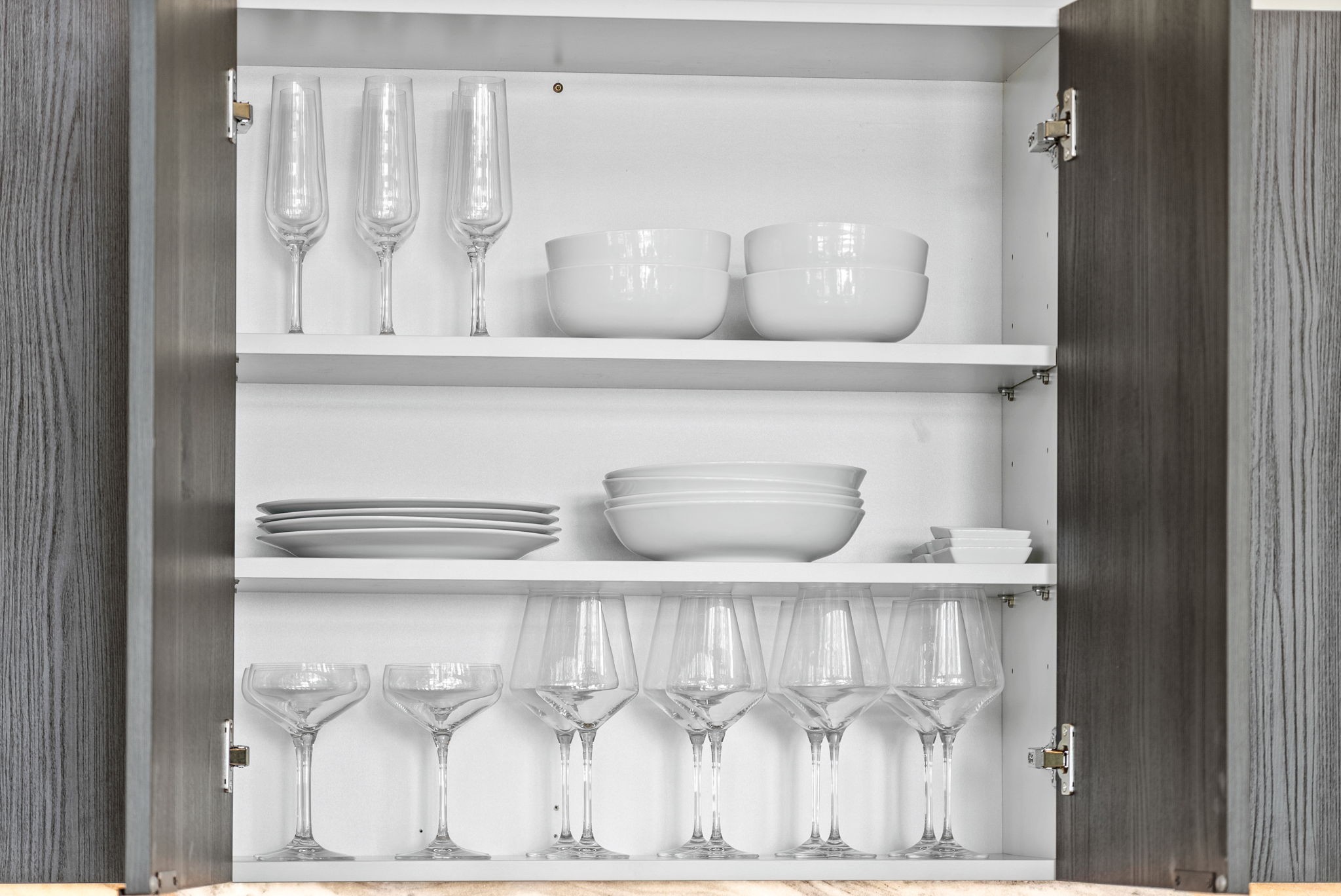 301 Apache Trail Cadiz, KY 42211 - Photo 16 of 47 a close view of cabinet