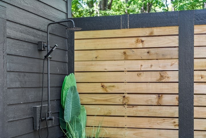 301 Apache Trail Cadiz, KY 42211 - Photo 44 of 47 a view of a small room
