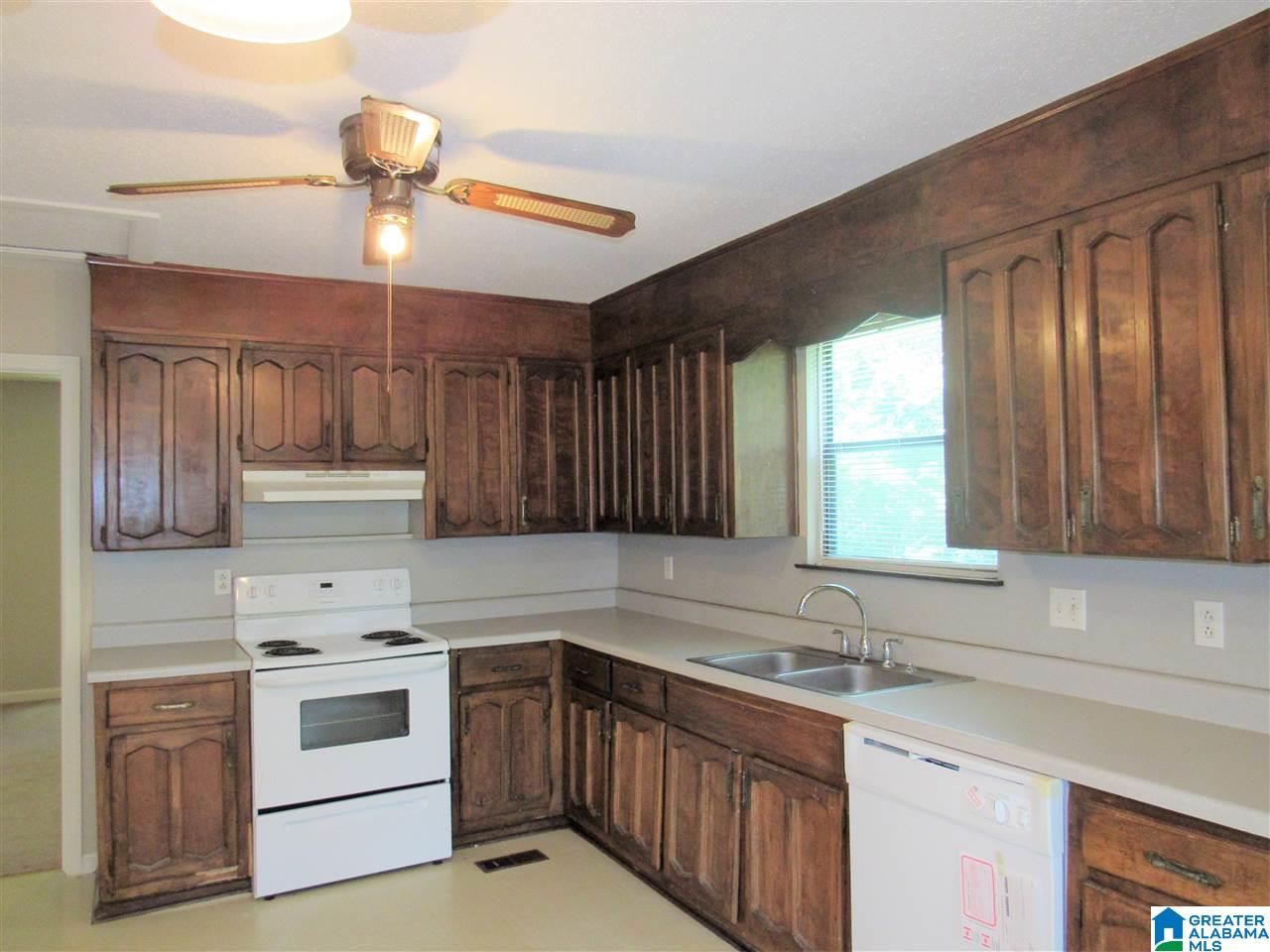 112 Sand Pebble Street Alabaster, AL 35007 - Photo 9 of 25