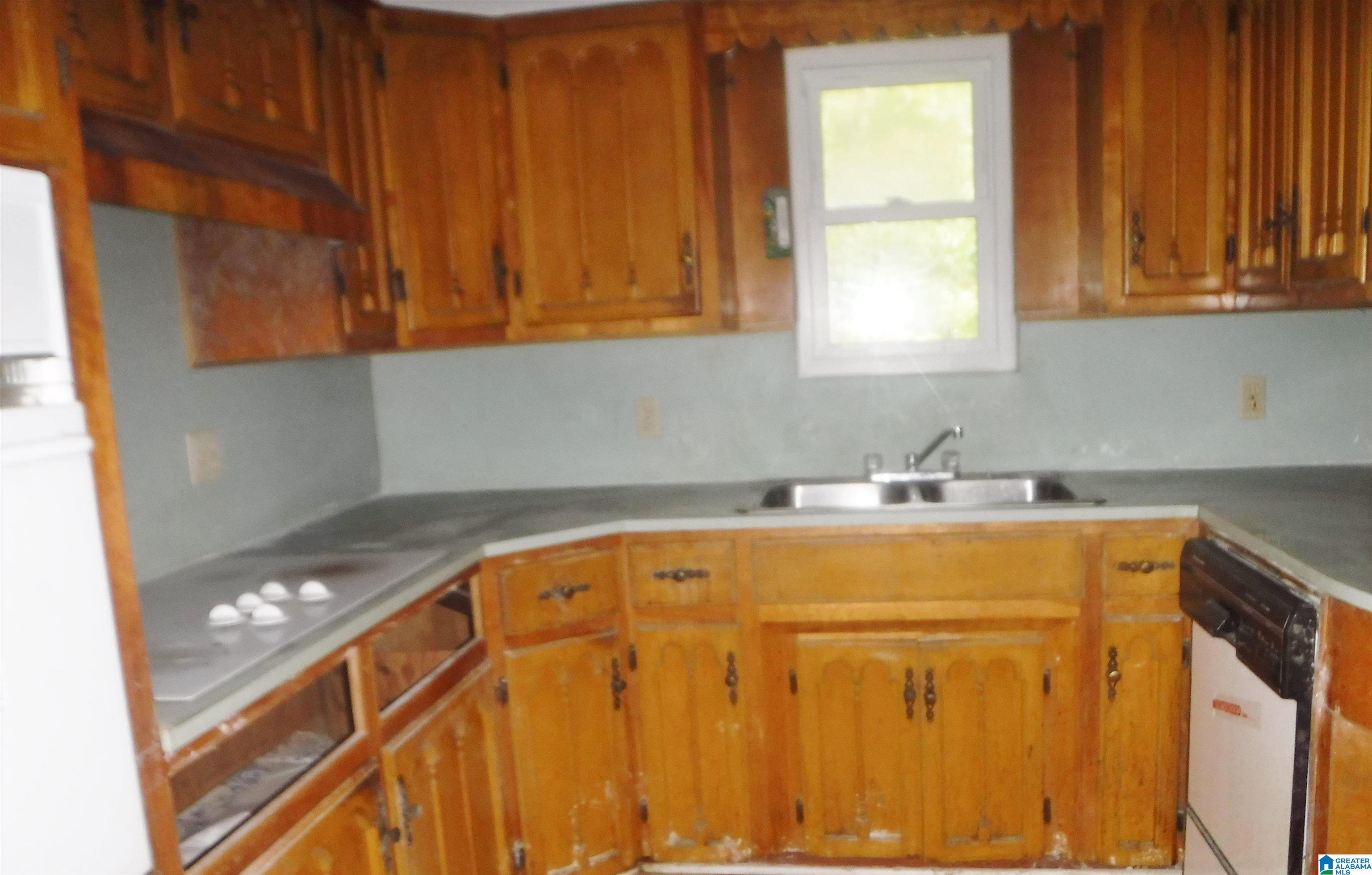 1110 Patterson Lake Road Southeast Jacksonville, AL 36265 - Photo 19 of 32