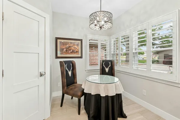 $699,000 | 407 Olympia Fields Street, Meadowlakes, TX 78654