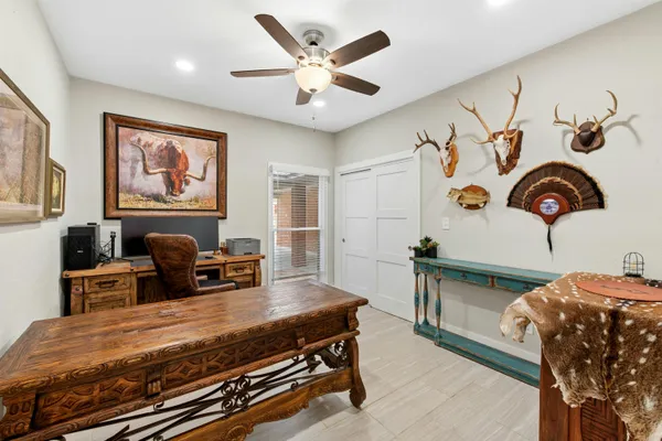 $699,000 | 407 Olympia Fields Street, Meadowlakes, TX 78654