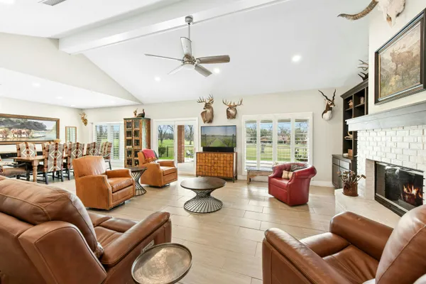 $699,000 | 407 Olympia Fields Street, Meadowlakes, TX 78654