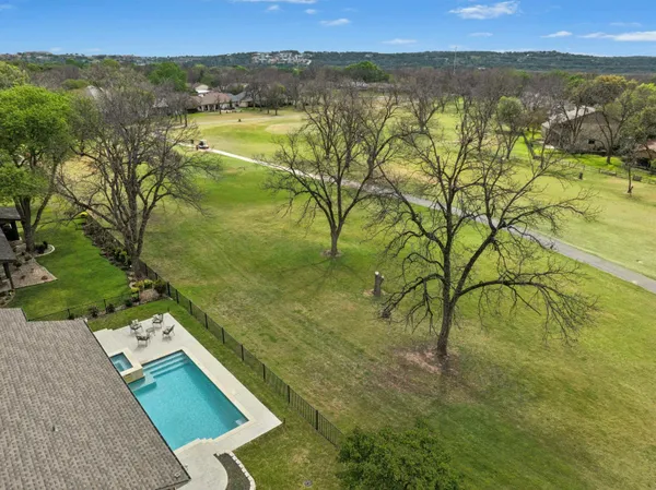 $699,000 | 407 Olympia Fields Street, Meadowlakes, TX 78654