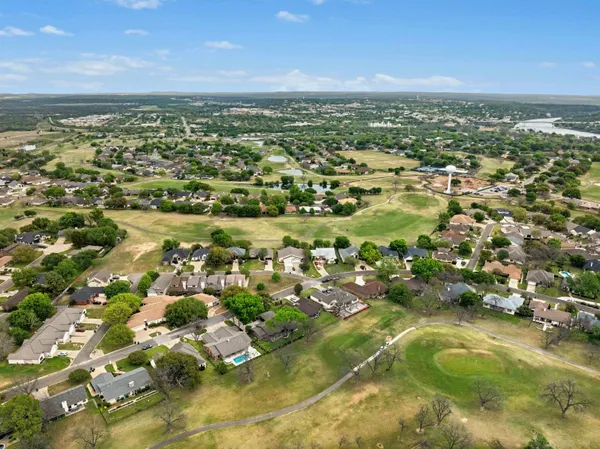 $699,000 | 407 Olympia Fields Street, Meadowlakes, TX 78654