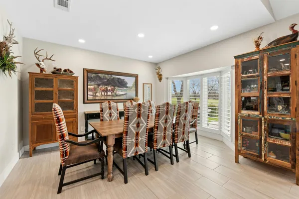 $699,000 | 407 Olympia Fields Street, Meadowlakes, TX 78654