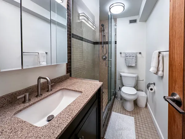 $2,950 | 1400 North State Parkway, Unit 16B, Chicago, IL 60610