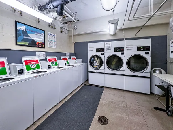 $2,950 | 1400 North State Parkway, Unit 16B, Chicago, IL 60610