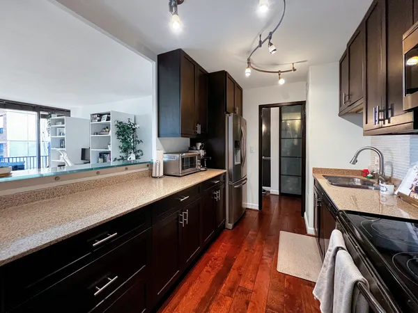 $2,950 | 1400 North State Parkway, Unit 16B, Chicago, IL 60610