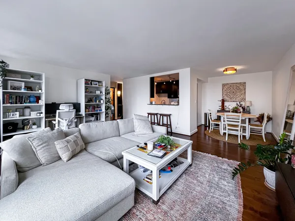 $2,950 | 1400 North State Parkway, Unit 16B, Chicago, IL 60610