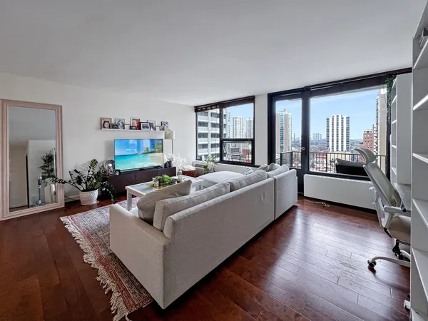 $2,950 | 1400 North State Parkway, Unit 16B, Chicago, IL 60610