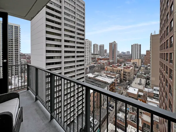 $2,950 | 1400 North State Parkway, Unit 16B, Chicago, IL 60610