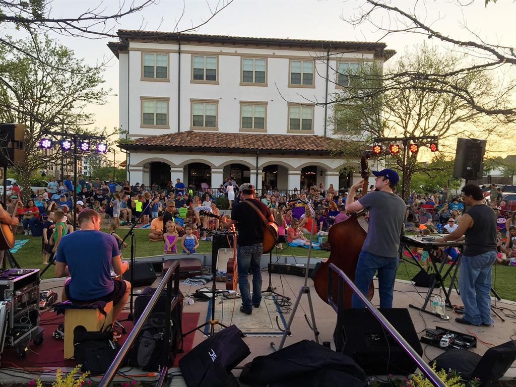 528 Sandy Lane Flower Mound, TX 75022 - Photo 38 of 40 Lakeside Village Music nights and events