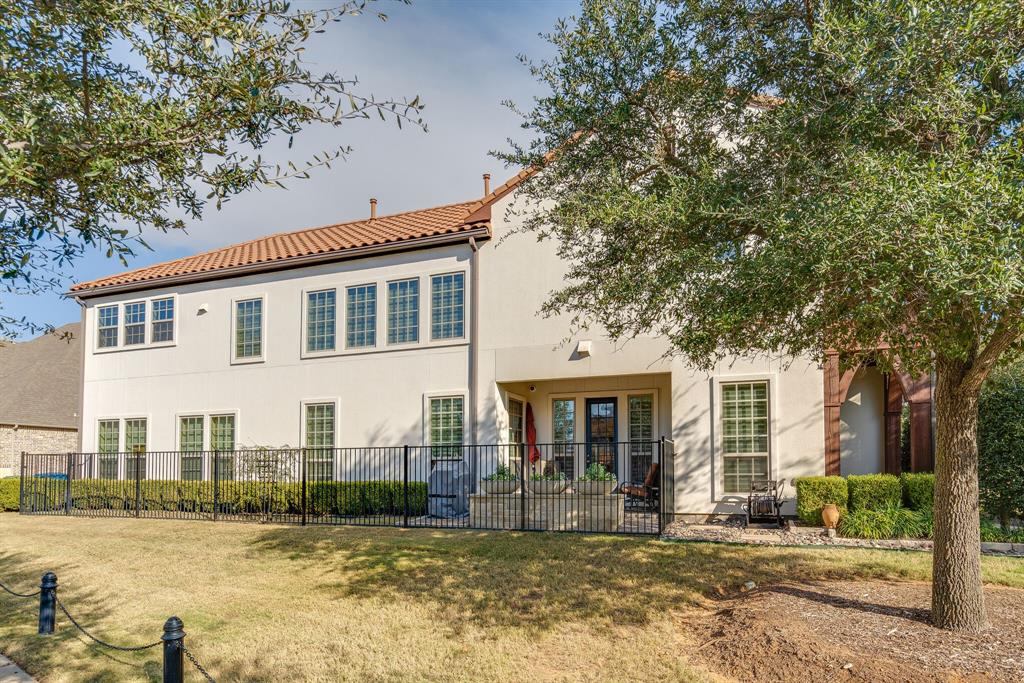 528 Sandy Lane Flower Mound, TX 75022 - Photo 4 of 40 Covered Patio overlooking greenbelt