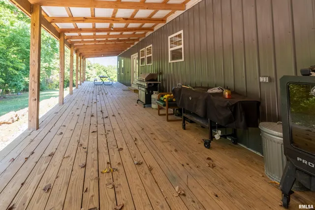 $725,000 | 2196 Wilderness Retreat Road, Jonesboro, IL 62952