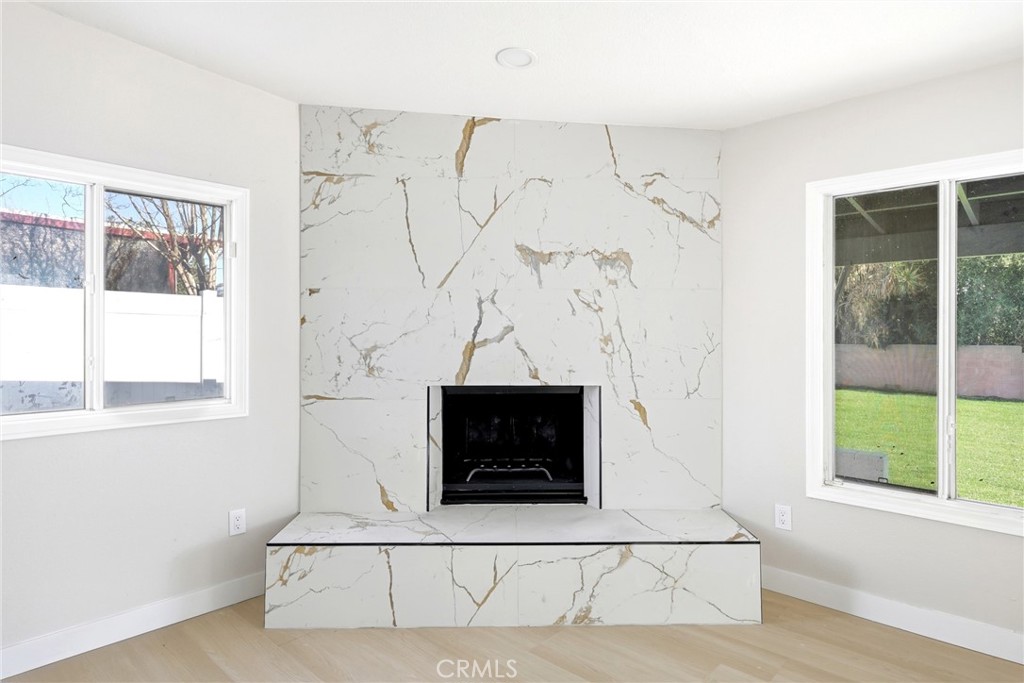 175 South Eucalyptus Avenue Rialto, CA 92376 - Photo 28 of 59