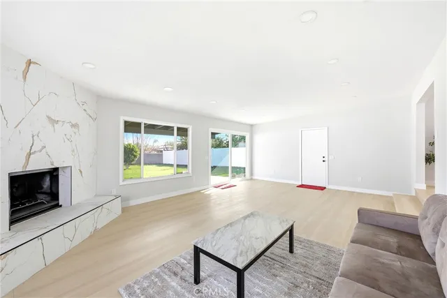 $595,000 | 175 South Eucalyptus Avenue, Rialto, CA 92376