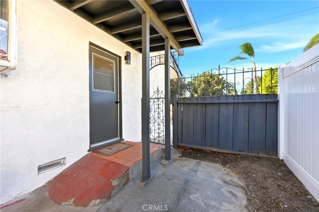 175 South Eucalyptus Avenue Rialto, CA 92376 - Photo 50 of 59