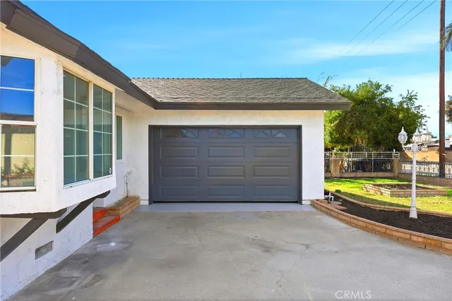 $595,000 | 175 South Eucalyptus Avenue, Rialto, CA 92376
