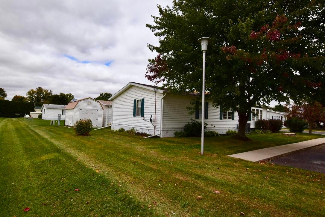 3200 Smeltzer Road, Unit 100 Marion, OH 43302 - Photo 29 of 29 Back view