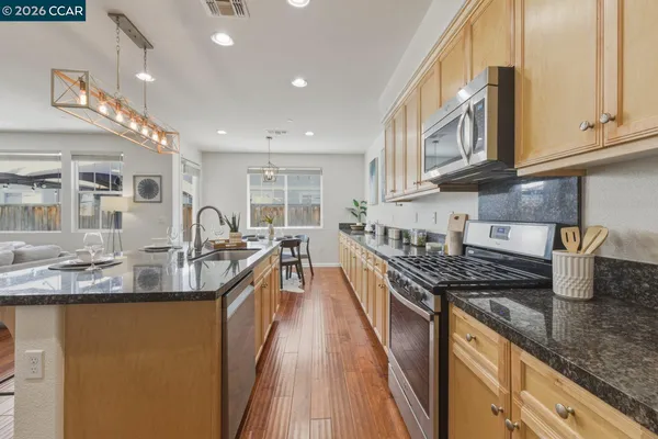 $695,000 | 334 Pacifica Drive, Brentwood, CA 94513