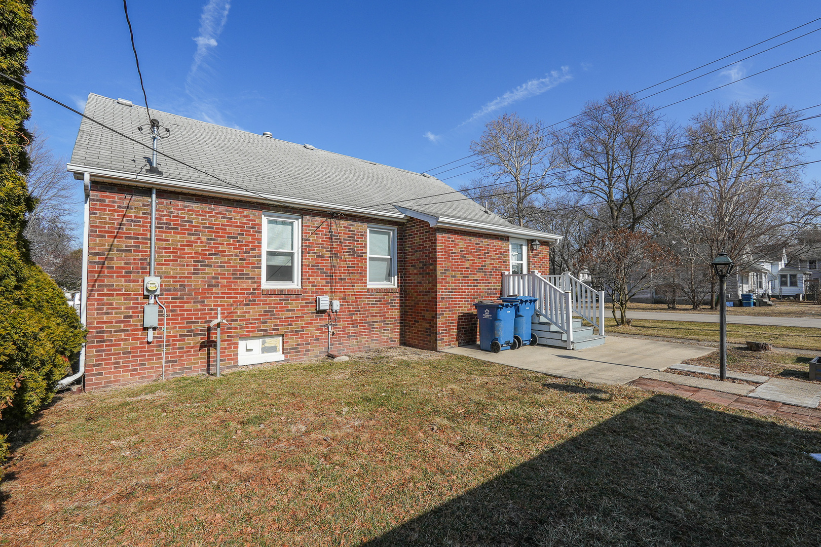 335 East Oak Street Watseka, IL 60970 - Photo 25 of 30