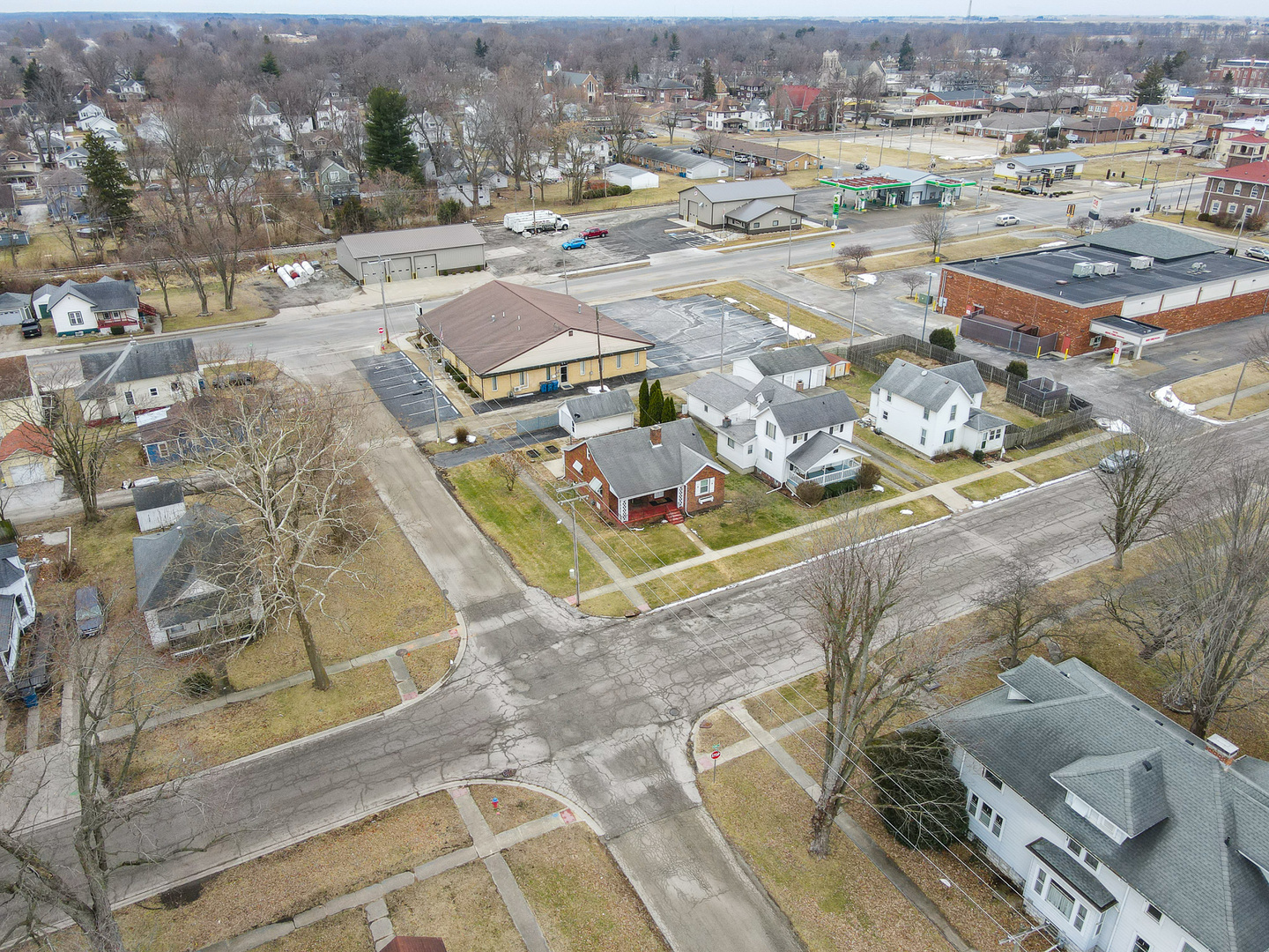 335 East Oak Street Watseka, IL 60970 - Photo 29 of 30