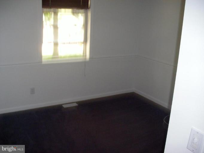 165 Southdown Road Edgewater, MD 21037 - Photo 12 of 13 Bedroom #1
