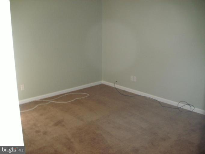 165 Southdown Road Edgewater, MD 21037 - Photo 8 of 13 Master Bedroom