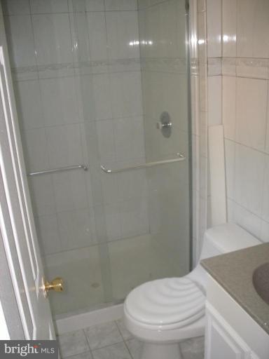 165 Southdown Road Edgewater, MD 21037 - Photo 9 of 13 Master Bath