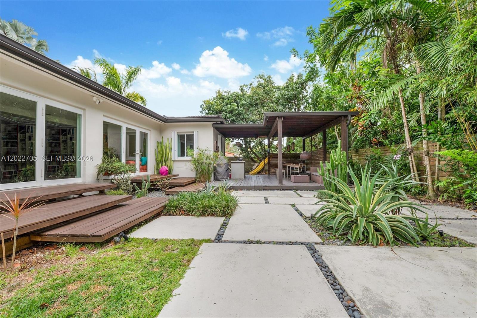 5800 Southwest 50th Terrace, Unit 5800 Miami, FL 33155 - Photo 14 of 16