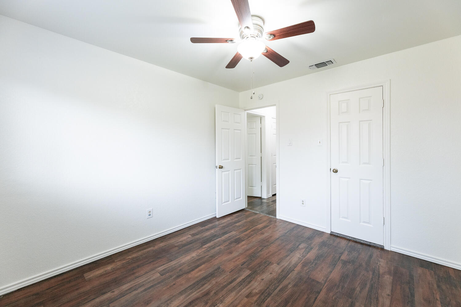 5709 80th Street Lubbock, TX 79424 - Photo 47 of 64 Second Bedroom