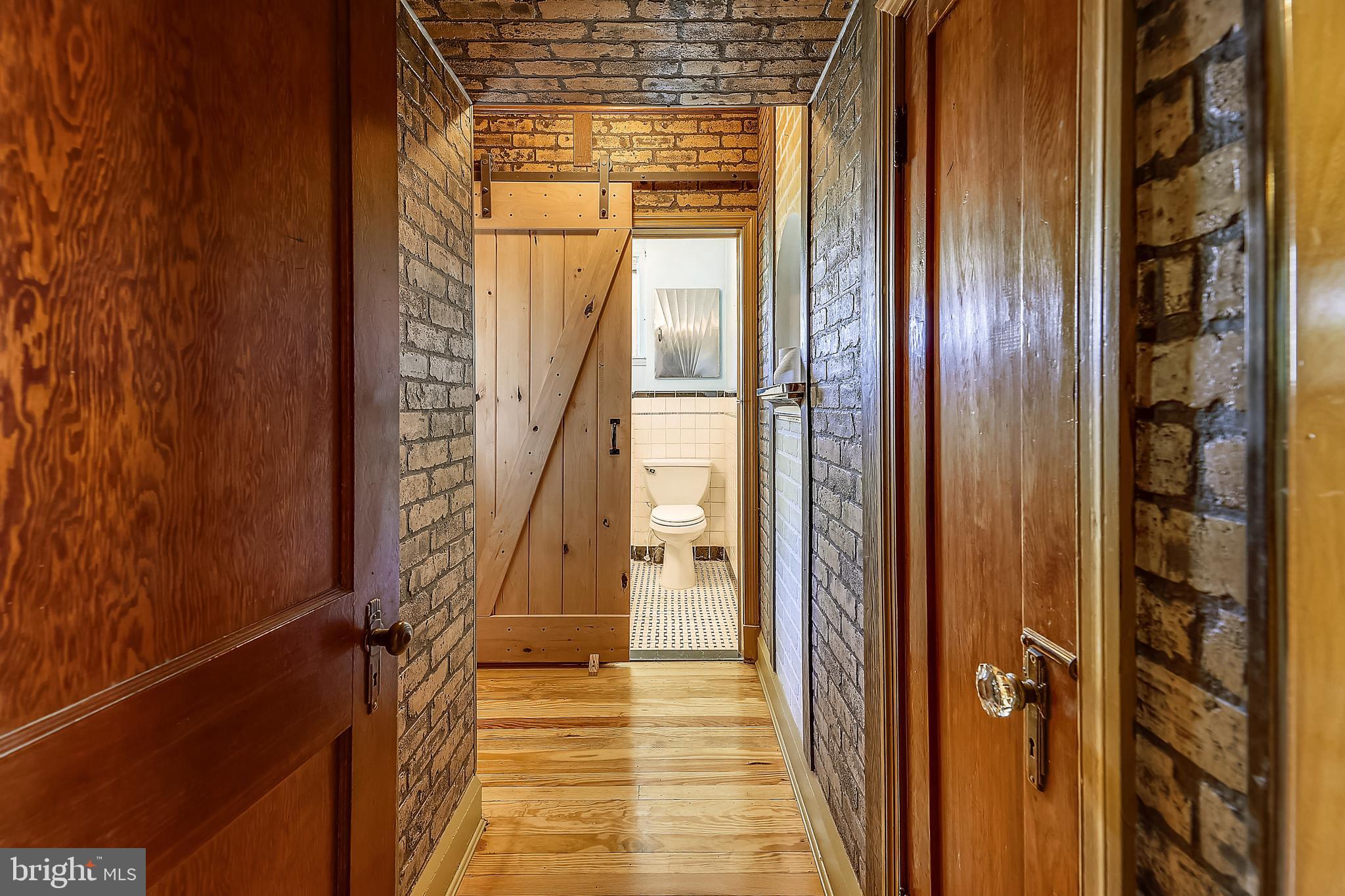 1321 Maple Avenue Baltimore, MD 21227 - Photo 20 of 30 a view of an entryway