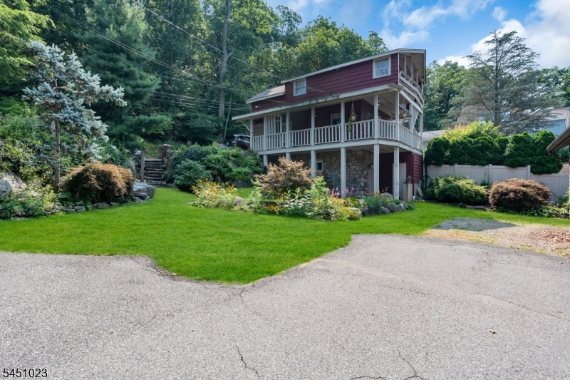 79 Castle Rock Road Lake Hopatcong, NJ 07849 - Photo 38 of 50 Gallery Image 38