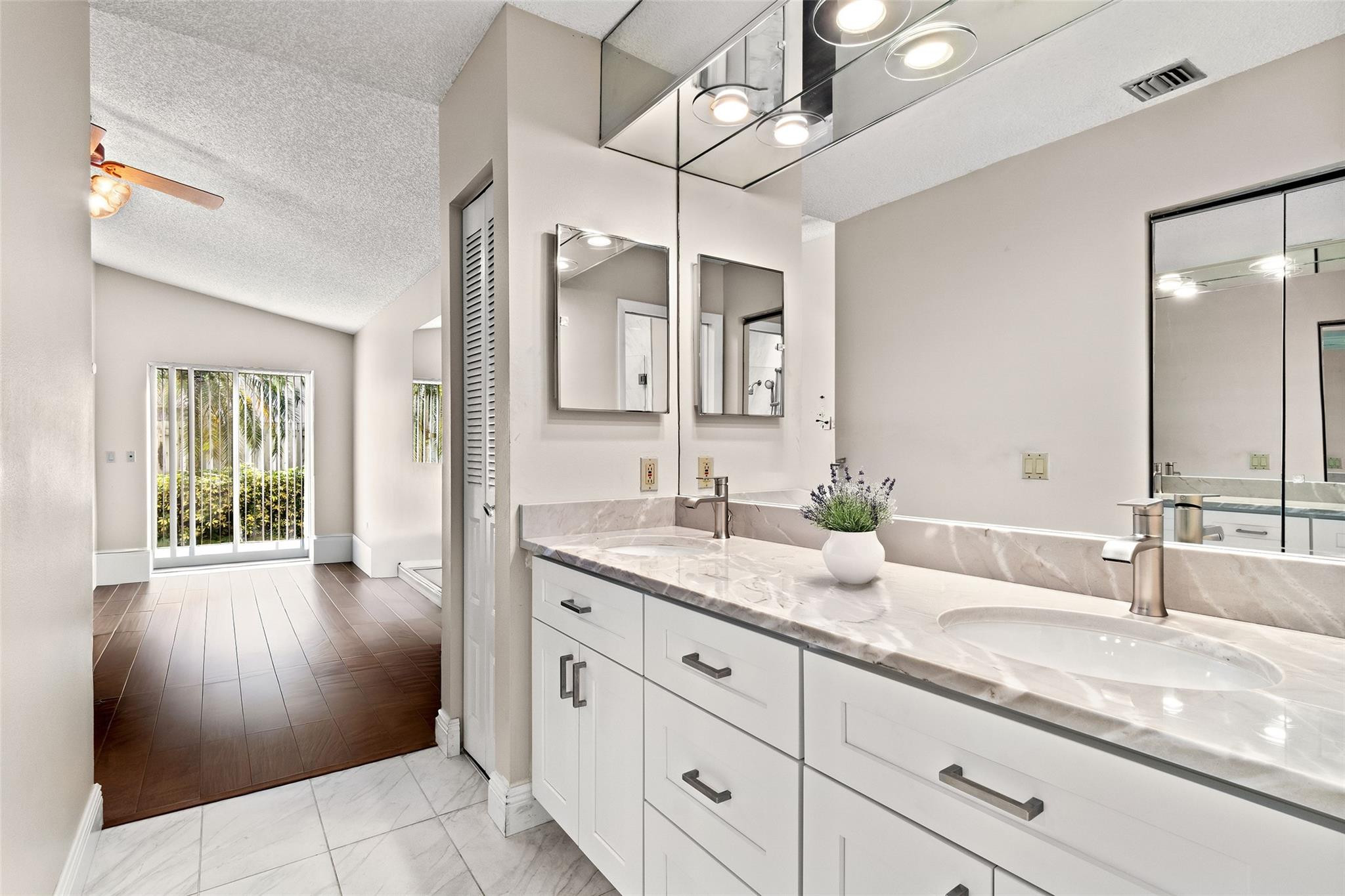 1487 Garden Road Weston, FL 33326 - Photo 14 of 39 Photo 14