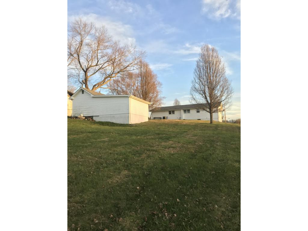 114 Forrest Road Fall Branch, TN 37656 - Photo 19 of 25 Photo 19