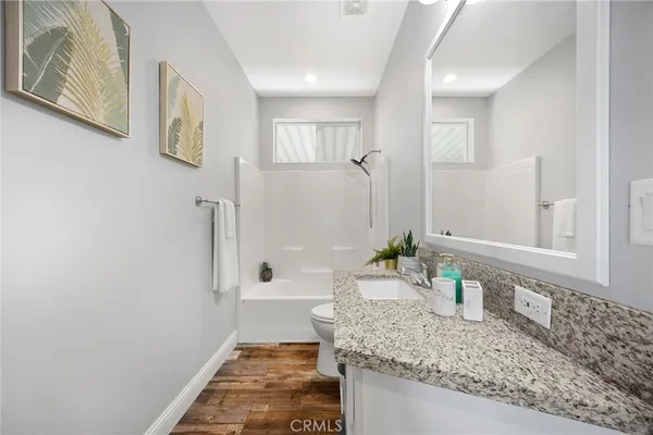 $299,000 | 17350 East Temple Avenue, Unit 411, La Puente, CA 91744