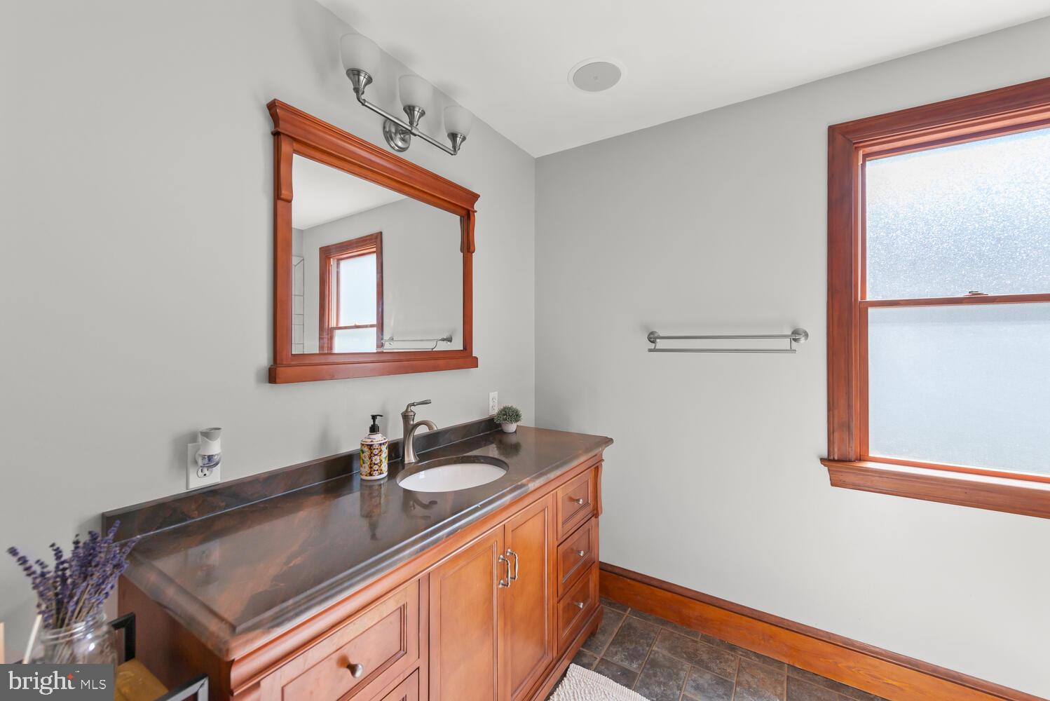 409 5th Avenue Washington Grove, MD 20880 - Photo 22 of 63