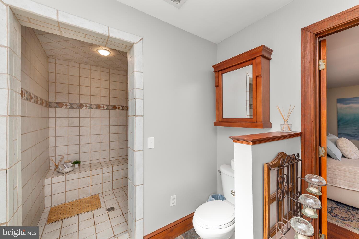 409 5th Avenue Washington Grove, MD 20880 - Photo 23 of 63