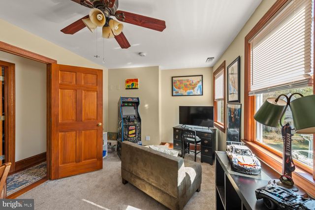 $905,000 | 409 5th Avenue, Washington Grove, MD 20880