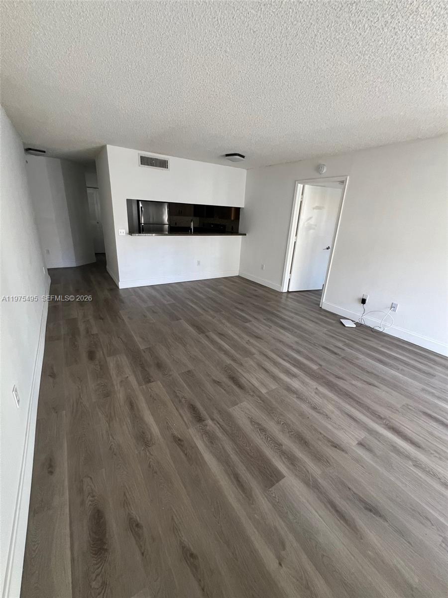 440 South Park Road, Unit 4202 Hollywood, FL 33021 - Photo 5 of 11 Photo 5