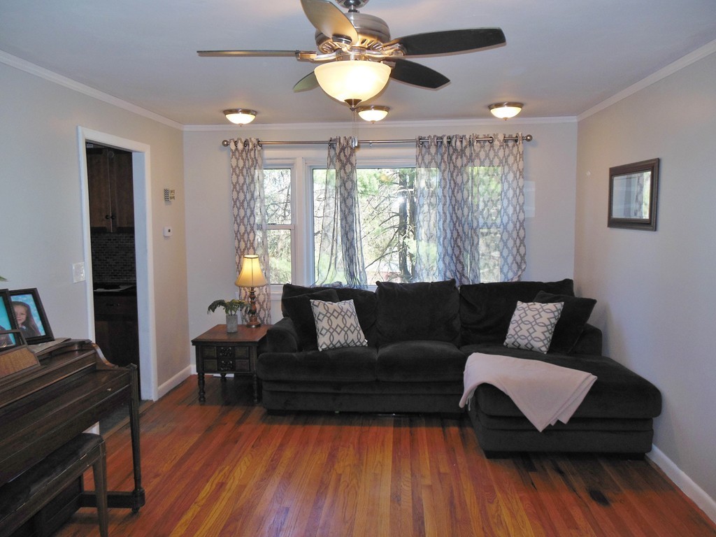 232 Great Plains Road West Springfield, MA 01089 - Photo 11 of 30 Gallery Image 11