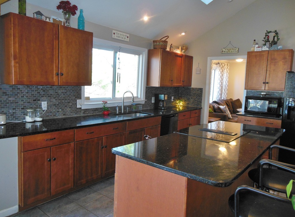 232 Great Plains Road West Springfield, MA 01089 - Photo 13 of 30 Gallery Image 13