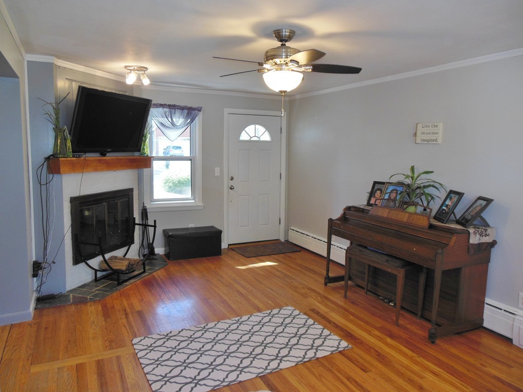 232 Great Plains Road West Springfield, MA 01089 - Photo 10 of 30 Gallery Image 10