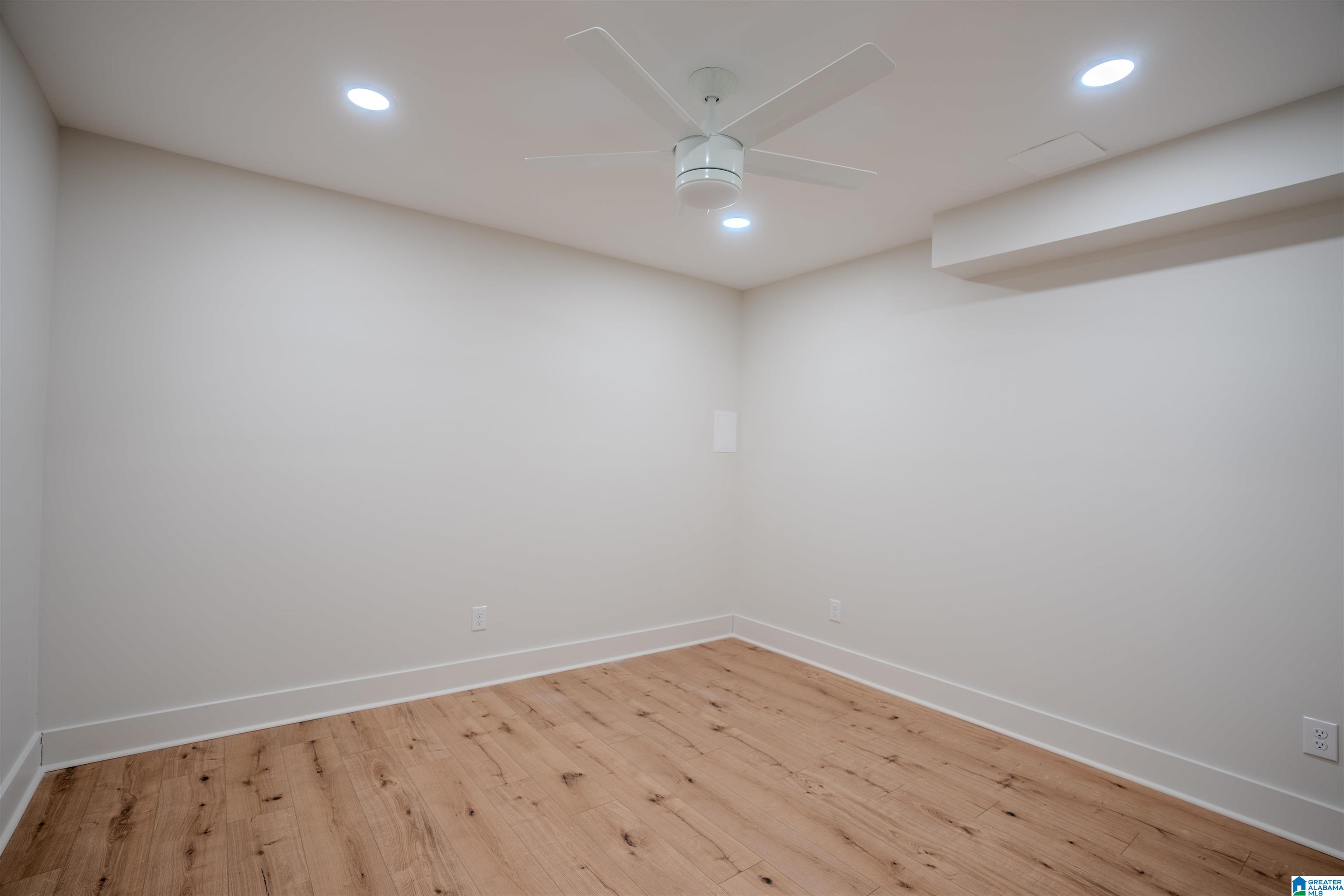1149 Shades Crest Road Birmingham, AL 35226 - Photo 38 of 54