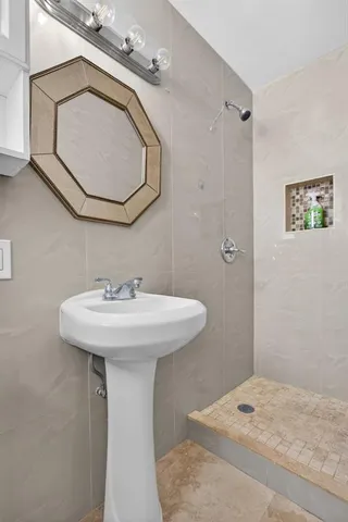 $685,000 | 1701 Northeast 55th Street, Fort Lauderdale, FL 33334