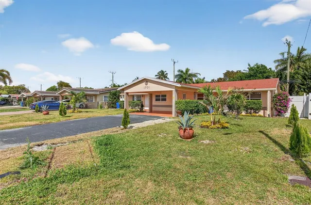 $685,000 | 1701 Northeast 55th Street, Fort Lauderdale, FL 33334