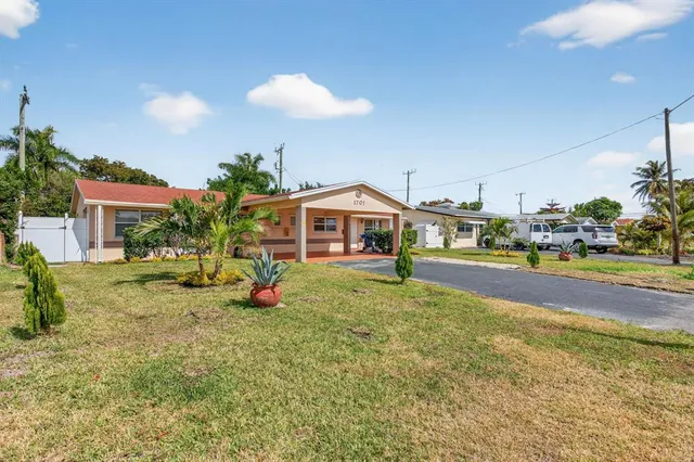 $685,000 | 1701 Northeast 55th Street, Fort Lauderdale, FL 33334