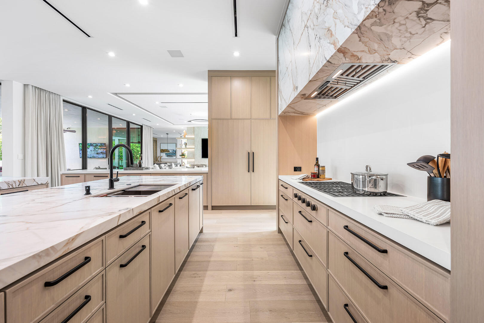 481 Thatch Palm Drive Boca Raton, FL 33432 - Photo 17 of 97 481_Thatch_Palm_Drive_18